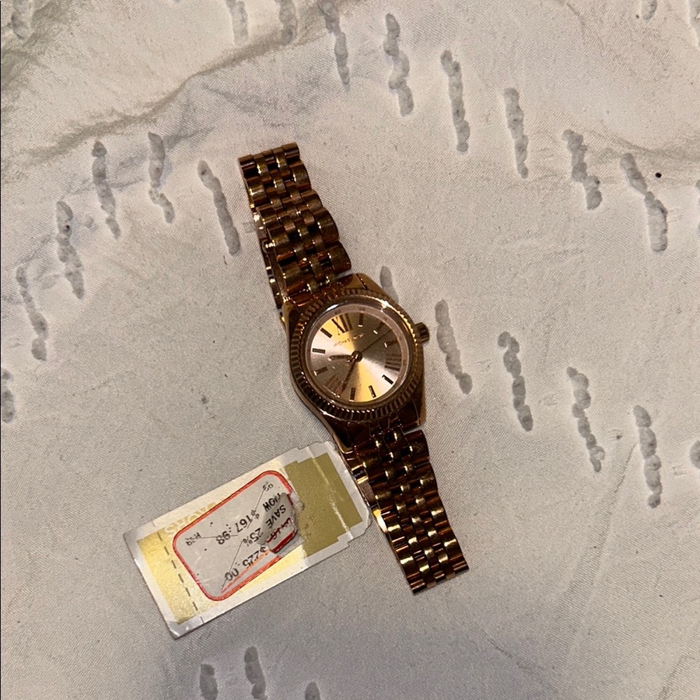 NWTS Micheal Kors Rose Gold Watch with Metal Bracelet